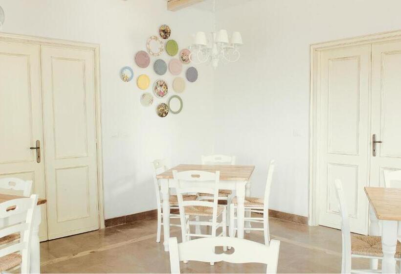 צימר The Bell Tower Lodge