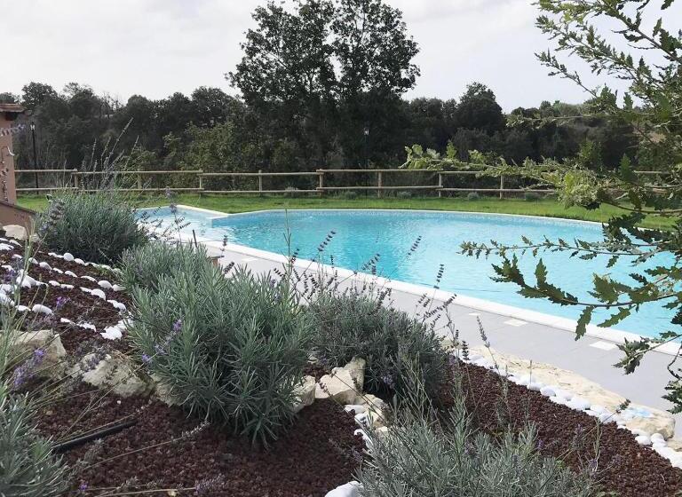 צימר The Bell Tower Lodge