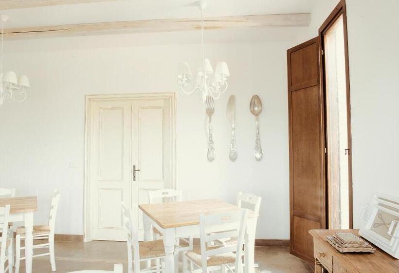 צימר The Bell Tower Lodge