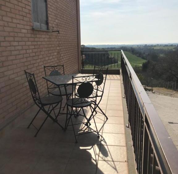 צימר The Bell Tower Lodge