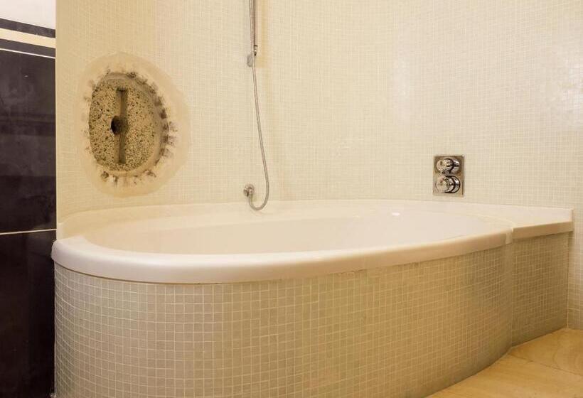 فندق Manoir Thoveke