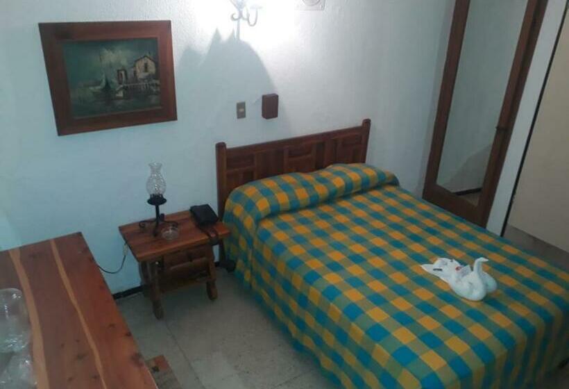 فندق Maria Luisa