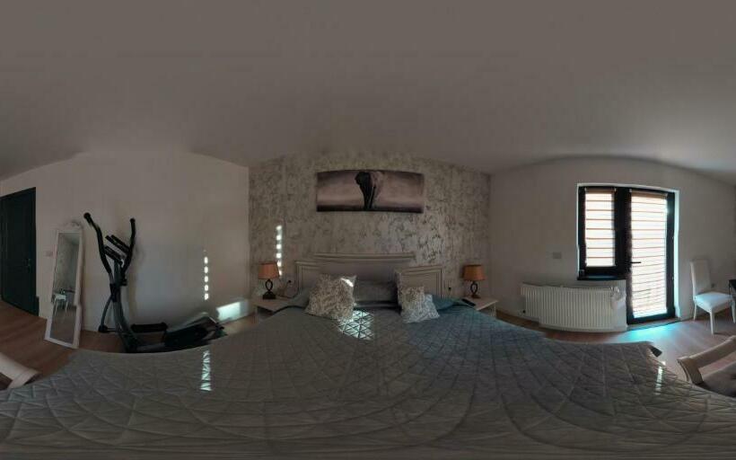 بنسيون Casa Magnolia