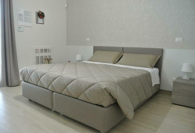 膳宿费 Ofra Matera