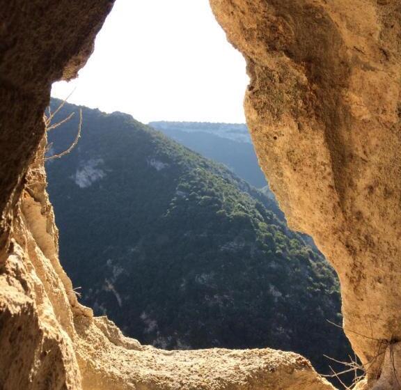 膳宿费 Ofra Matera