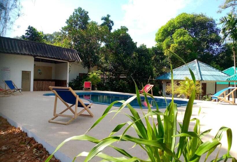 Tropical Paradise Leelawadee Resort