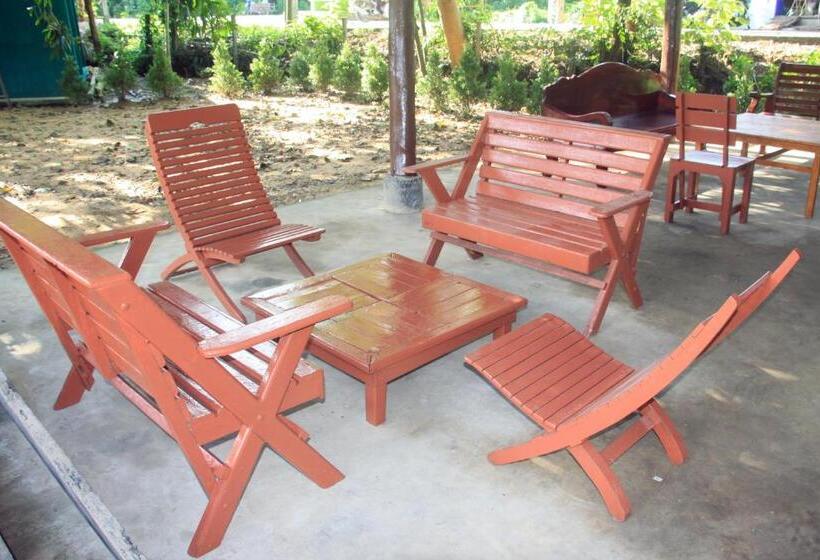 Tropical Paradise Leelawadee Resort