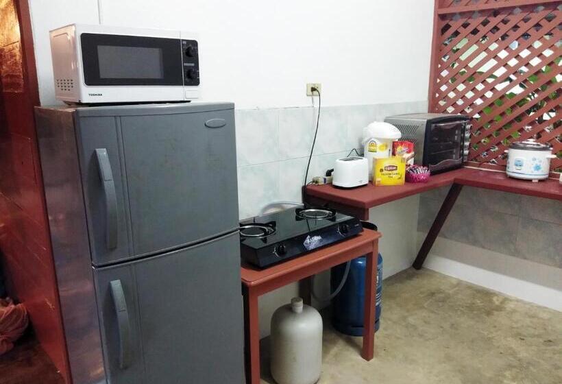 Tropical Paradise Leelawadee Resort