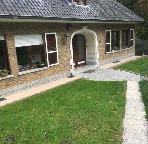 ベッドアンドブレックファースト Cosy Rooms Party Villa