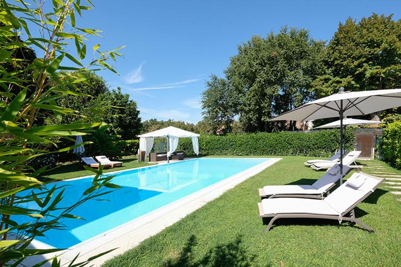 住宿加早餐  La Celeste Galeria