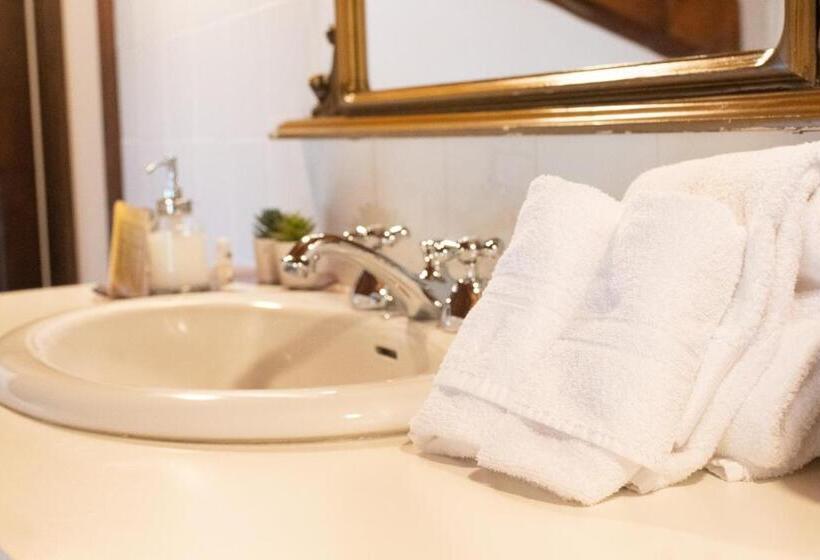 住宿加早餐  La Celeste Galeria