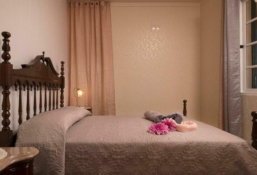 פנסיון Casa Do Miradouro