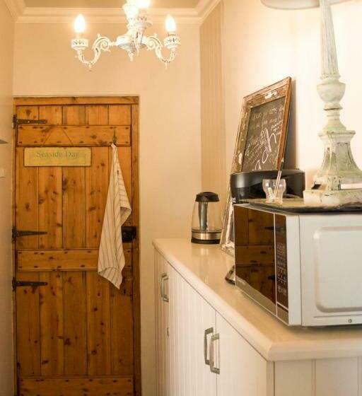 بنسيون Dreamy Beach Room