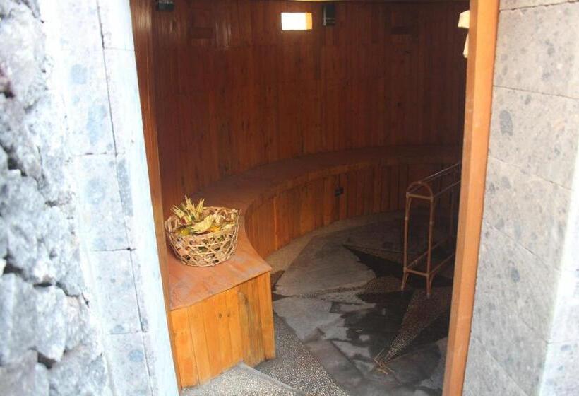 הוסטל Geopark Village