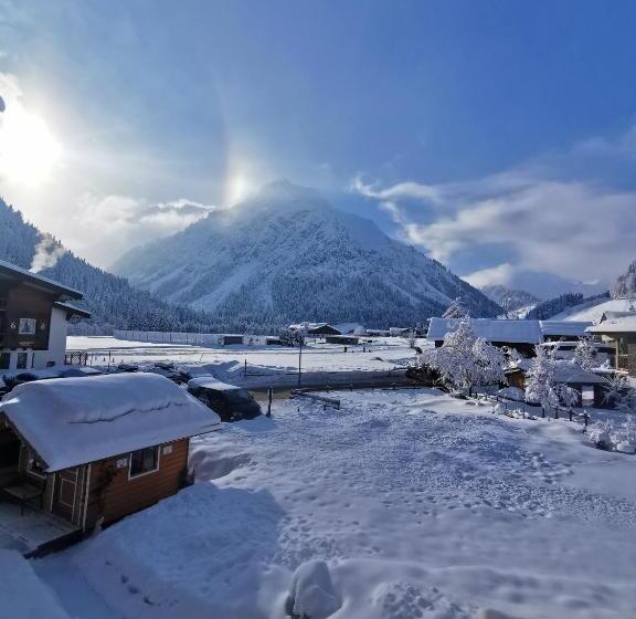 호스텔 Gästehaus Thaler