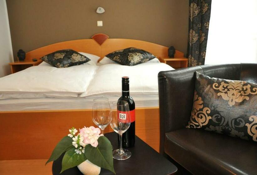 Общежитие Kirchenwirt Heinrich Gasthof