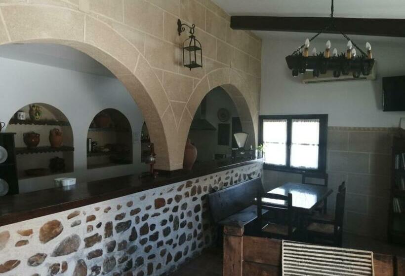 فندق صغير La Pension Del Parador