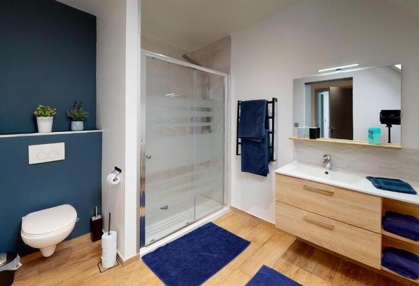 Au Petit Canteleu Bed & Breakfast