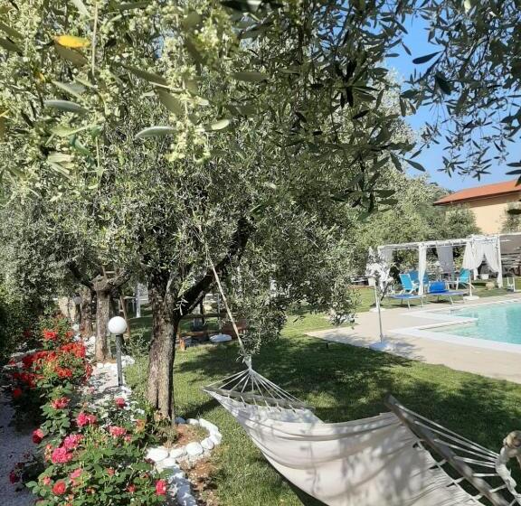 مبيت وإفطار Alloggio Turistico L Ulivo