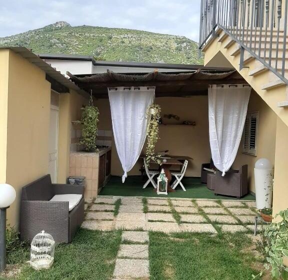 مبيت وإفطار Alloggio Turistico L Ulivo