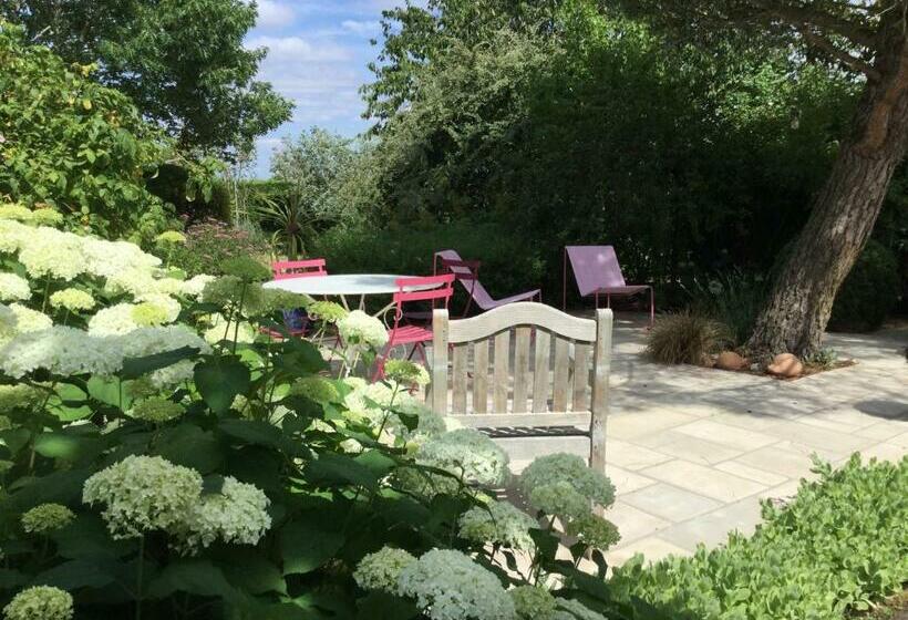 مبيت وإفطار Chambres D Hotes Au Pays De Valencay En Berry