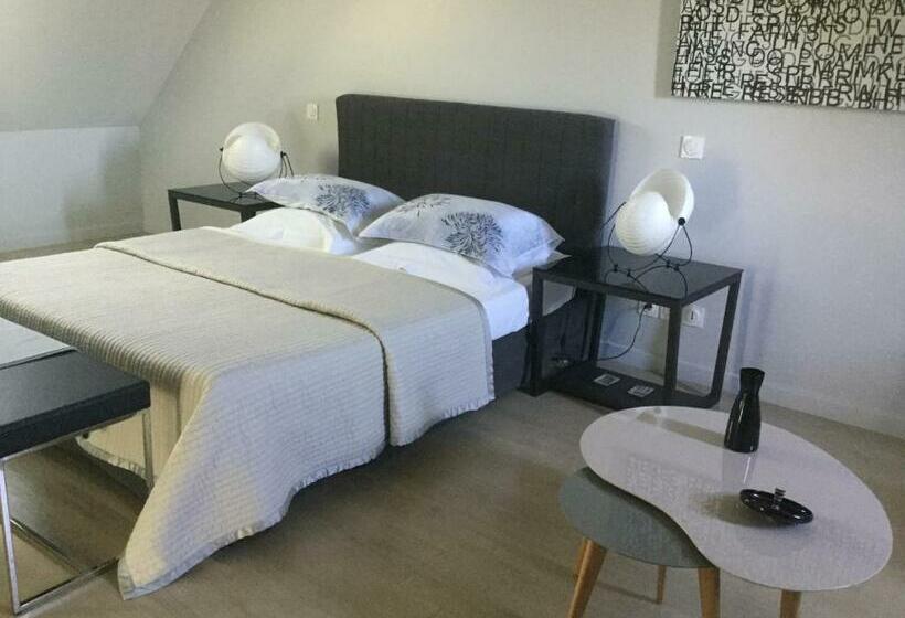 مبيت وإفطار Chambres D Hotes Au Pays De Valencay En Berry