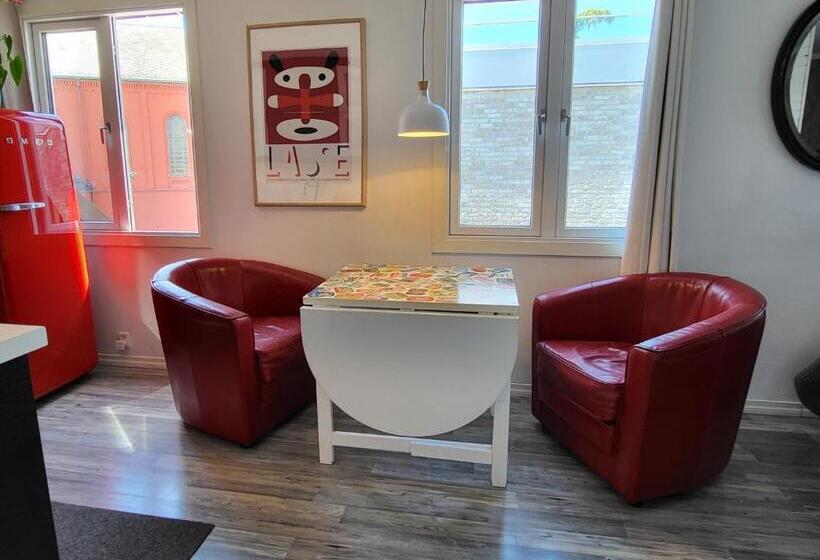 Bed and Breakfast Cozee Central Apartments