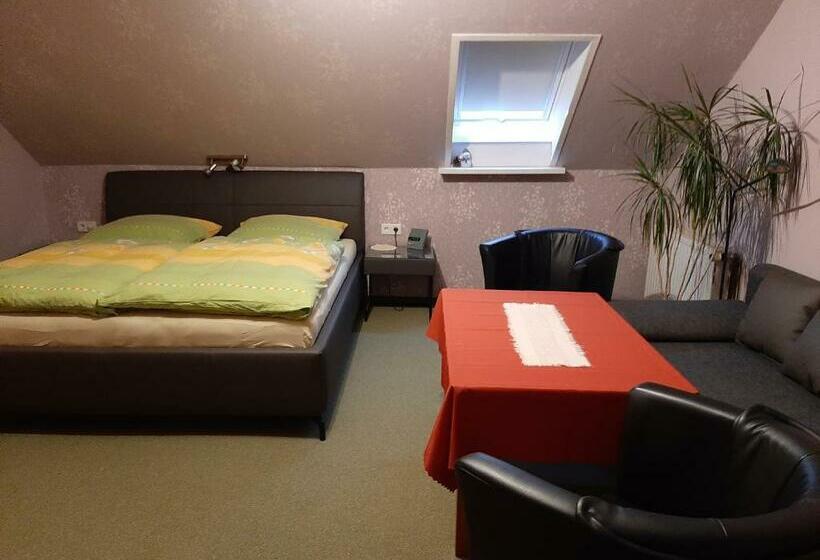 مبيت وإفطار Ferienzimmer Wenzel