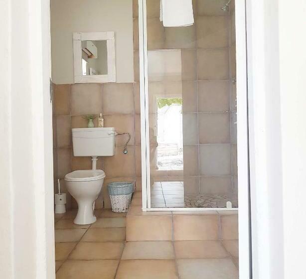 ベッドアンドブレックファースト Herberg Manor