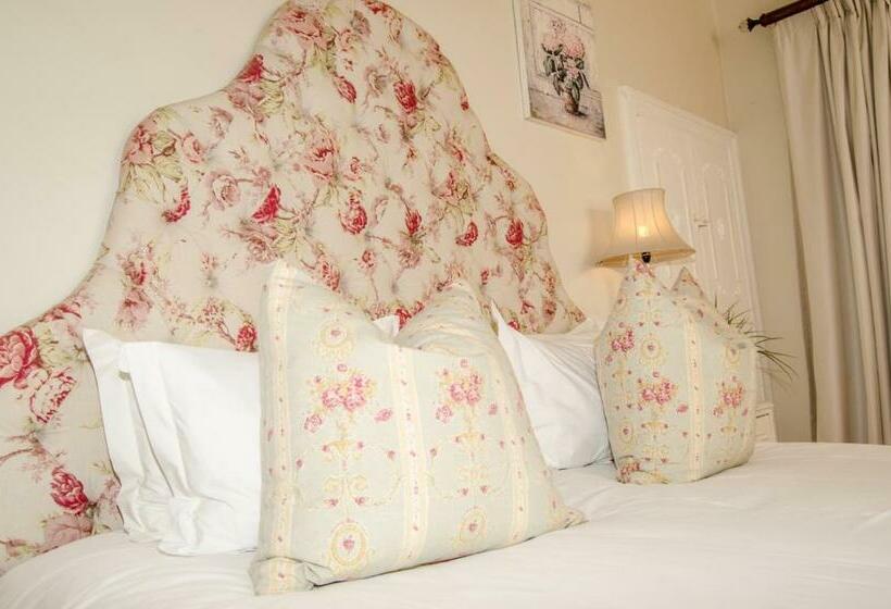 ベッドアンドブレックファースト Herberg Manor