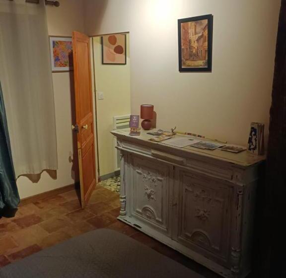 Bed and Breakfast La Lauze Et L Anguille