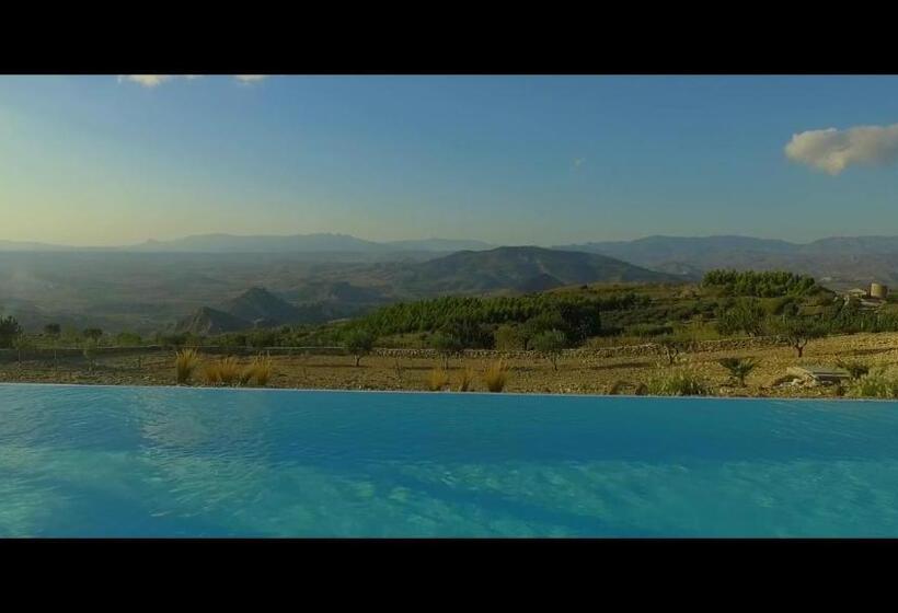 ベッドアンドブレックファースト La Mortilla