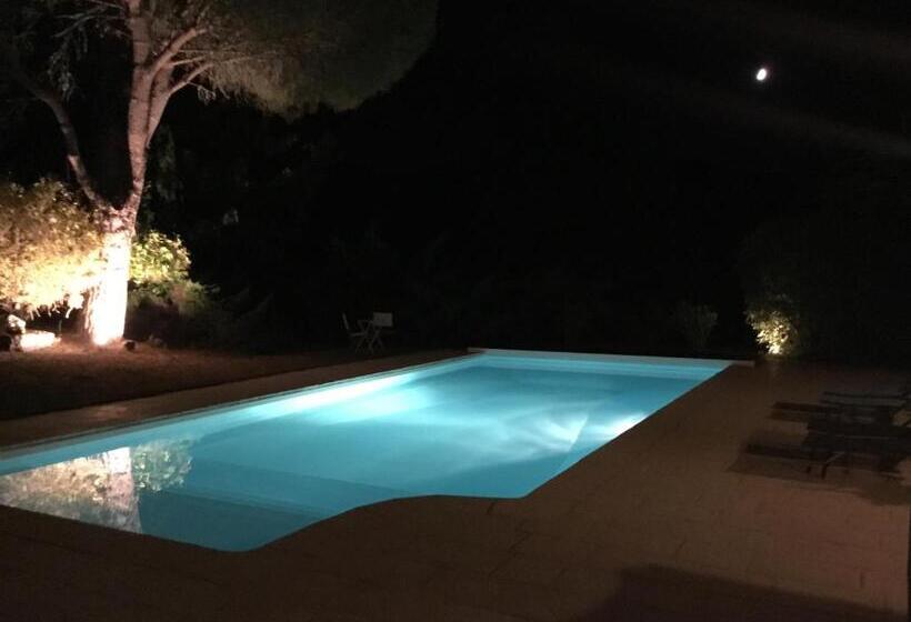 مبيت وإفطار Le Clos De Rose