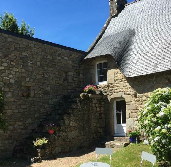 Bed and Breakfast Les Fermes De Kercadoret