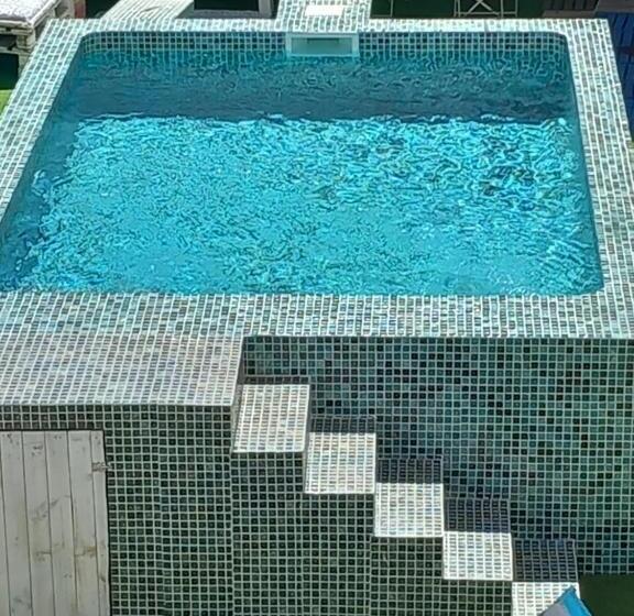 تختخواب و صبحانه O Quintal Guesthouse