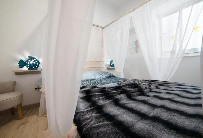 تختخواب و صبحانه O Quintal Guesthouse