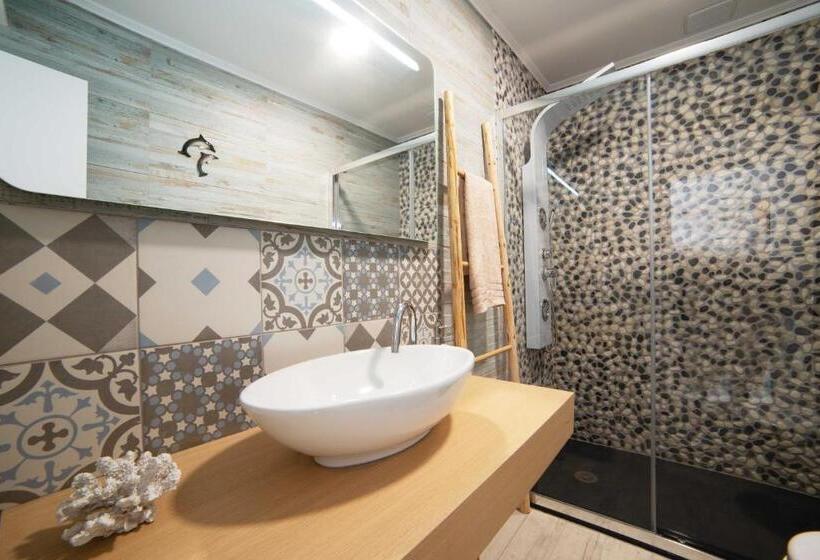 تختخواب و صبحانه O Quintal Guesthouse