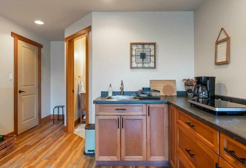 צימר Shawnigan Hills Guest Suite