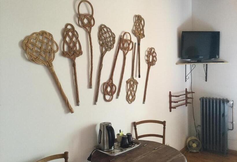 مبيت وإفطار Villanath