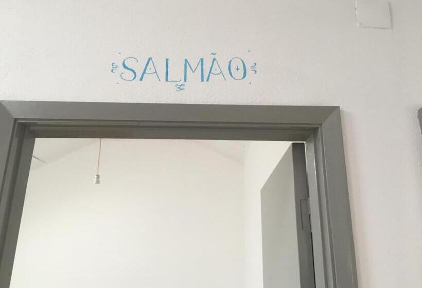 호스텔 Eskama Guest House