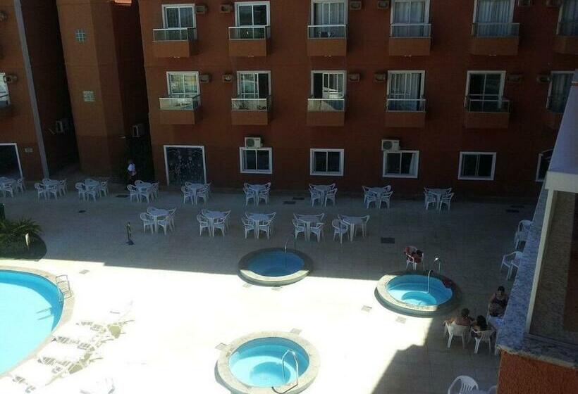 Frente Ao Parque Da Lagoa Quente Entrada Não Inclusa Aptos Particulares Com Varanda