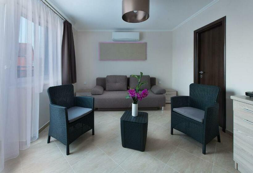 Gold De Luxe Apartman