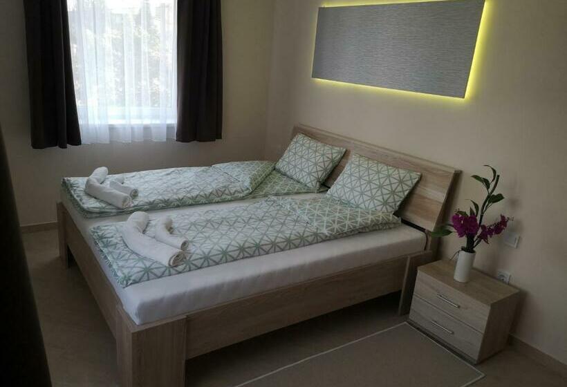 Gold De Luxe Apartman