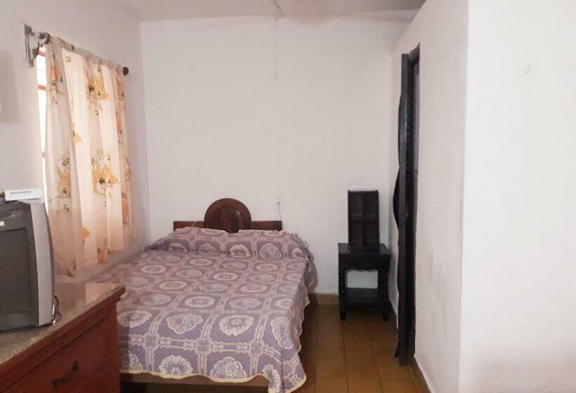 בית מלון כפרי Ana Liz