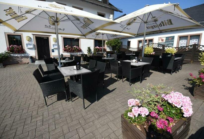 فندق Restaurant Haus Zwicker