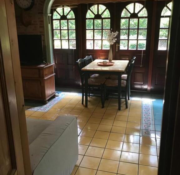 בית מלון כפרי Witte Wieven Bungalow 17