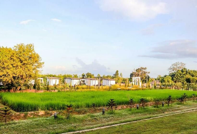 Mae On Village Resort