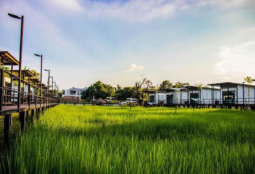 Mae On Village Resort