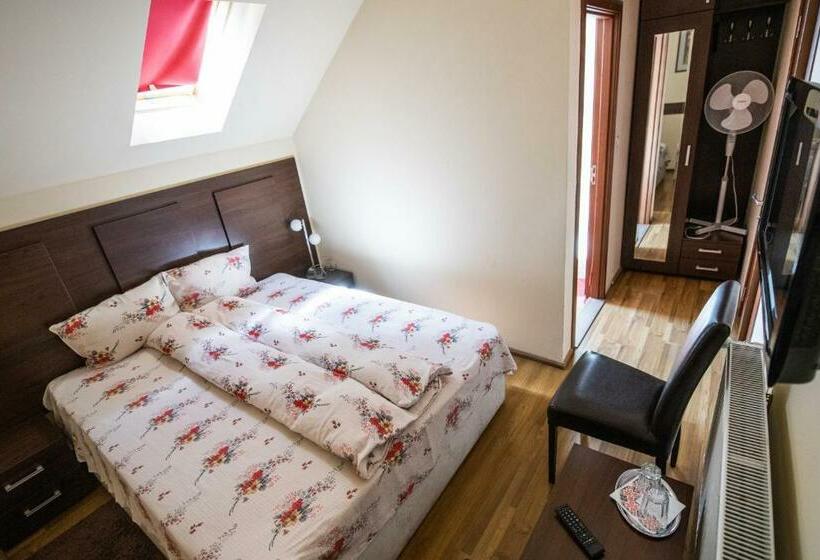 Мотель Pensiunea Cupidon