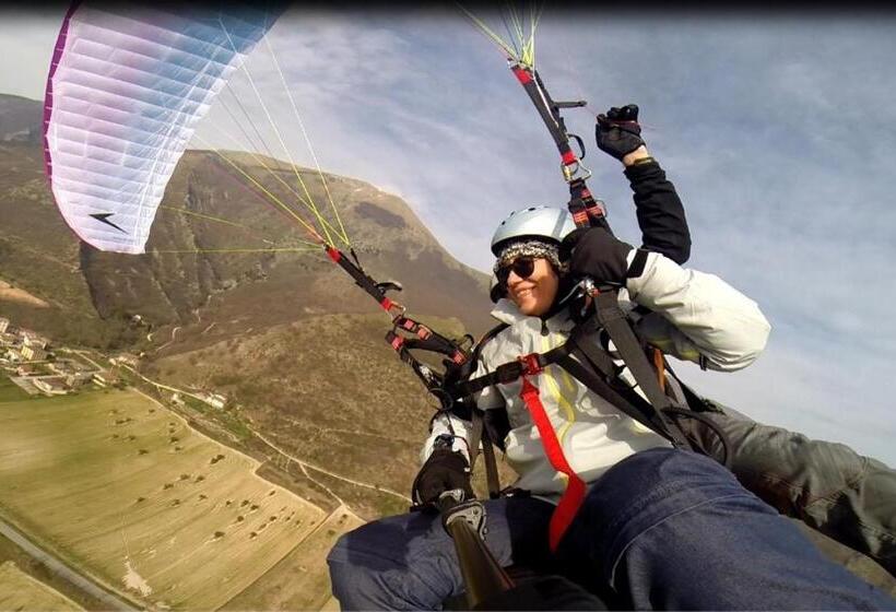 Ostello Del Parco Di Monte Cucco